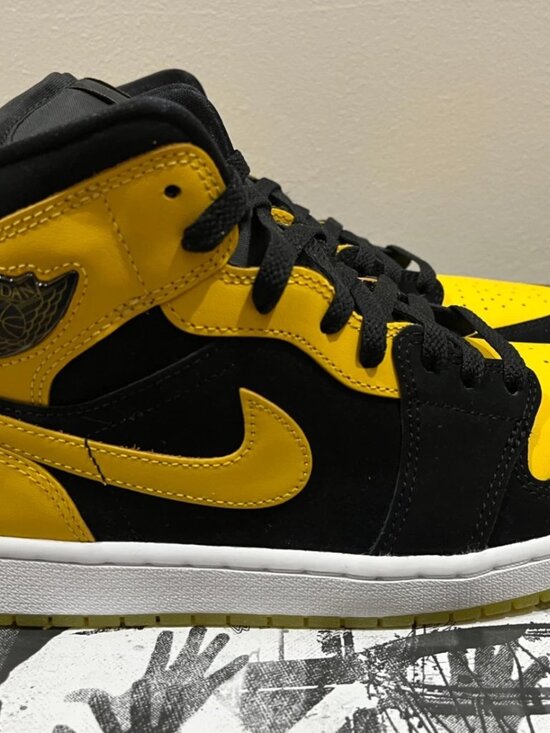 AIR JORDAN 1 Mid New Love main image 4